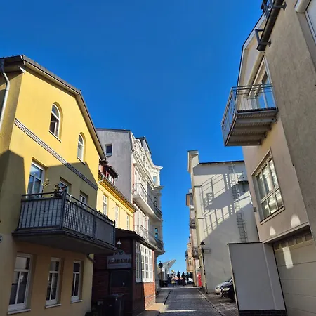 Am Leuchtturm * Rostock